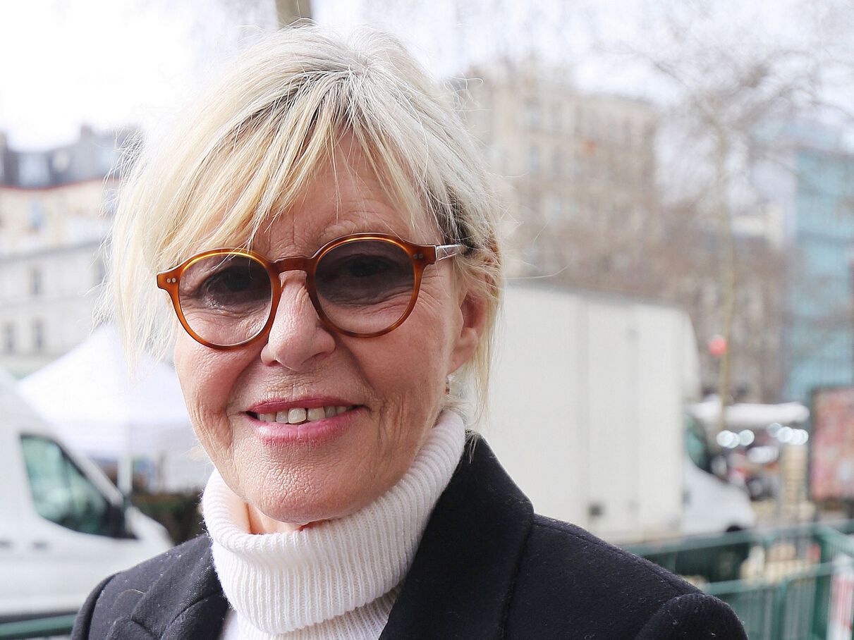 Chantal Ladesou De Retour Pour Le Fil D'Ariane Sur TF1 : Date Et Détails Chantal Ladesou De Retour Pour Le Fil D'Ariane Sur TF1 : Date Et Détails
