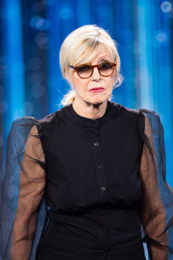 Chantal Ladesou: Ses Meilleurs Sketchs Et One-woman-shows Chantal Ladesou: Ses Meilleurs Sketchs Et One-woman-shows
