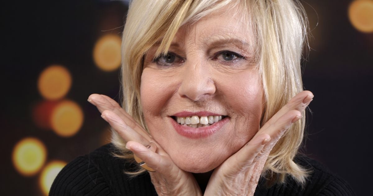 Chantal Ladesou : Son Havre De Paix Hors De Paris Chantal Ladesou : Son Havre De Paix Hors De Paris