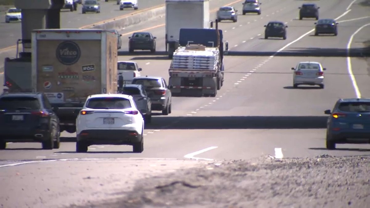 Cheaper Gas Expected For Memorial Day Weekend Travel Cheaper Gas Expected For Memorial Day Weekend Travel