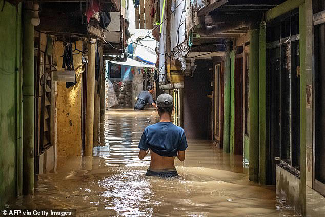 Climate Whiplash: A Growing Threat To Cities Worldwide Climate Whiplash: A Growing Threat To Cities Worldwide
