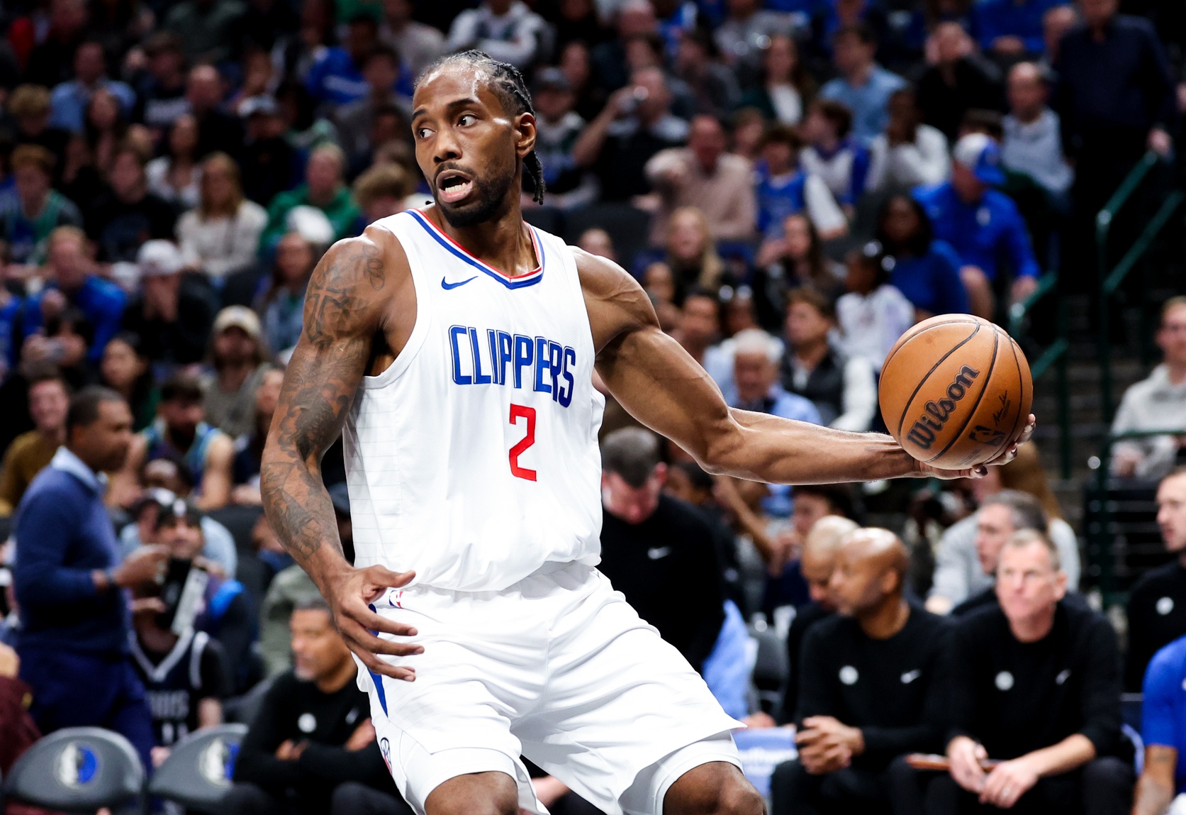 Clippers' Triumph Over Cavaliers: Kawhi Leonard's Impact Clippers' Triumph Over Cavaliers: Kawhi Leonard's Impact