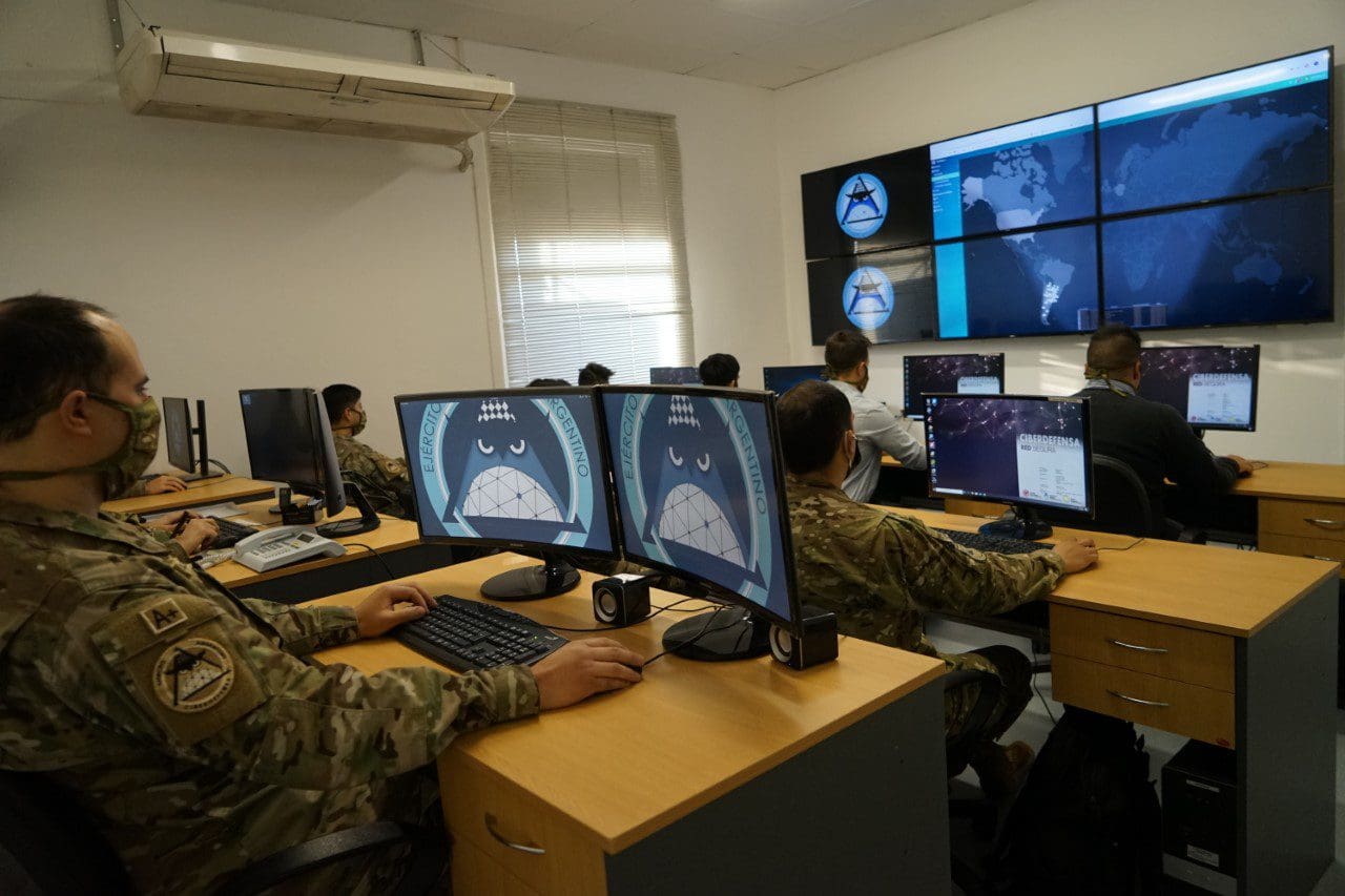 CNE Bajo Control Militar: Análisis De La Sesión Controvertida CNE Bajo Control Militar: Análisis De La Sesión Controvertida