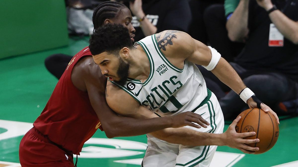 Colin Cowherd Criticizes Jayson Tatum Following Celtics Game 1 Defeat Colin Cowherd Criticizes Jayson Tatum Following Celtics Game 1 Defeat