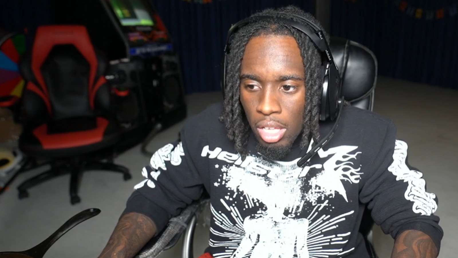 Comedian Shank Takes Home $10,000 From Kai Cenat's Streamer University Comedian Shank Takes Home $10,000 From Kai Cenat's Streamer University