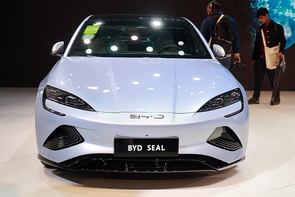 Complete BYD Seal Buying Guide: Specs, Features, And Price Complete BYD Seal Buying Guide: Specs, Features, And Price