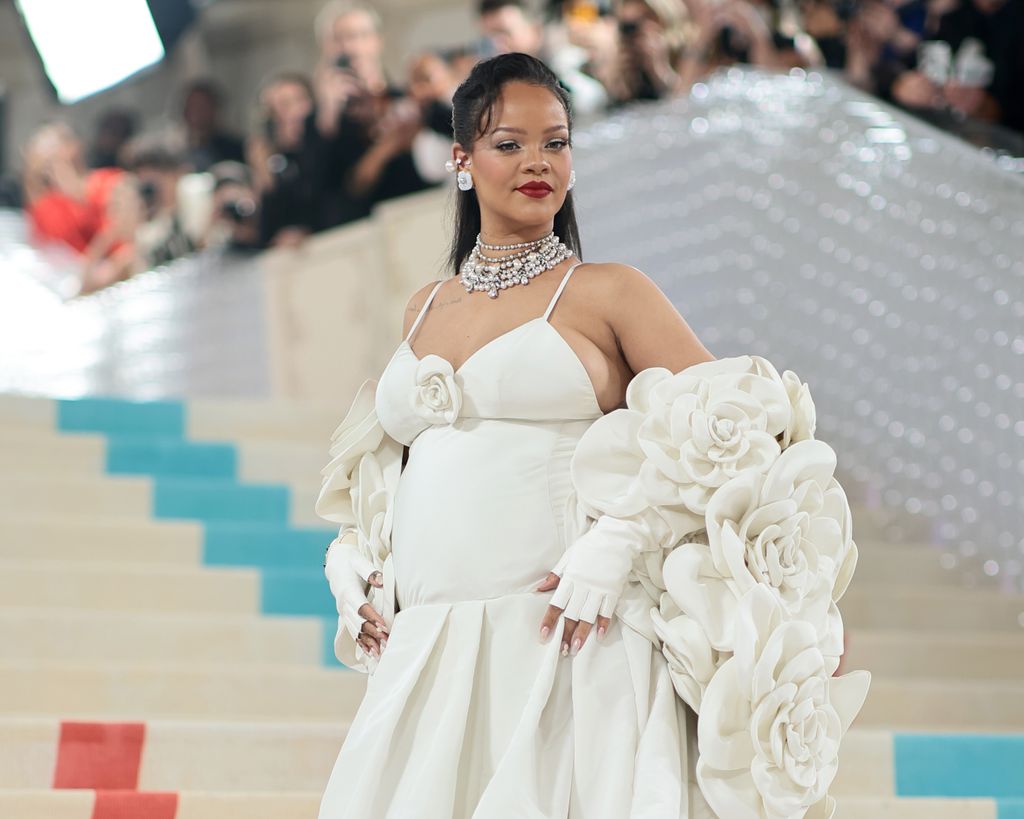 Confirmed: Rihanna Pregnant With Her Third Child
