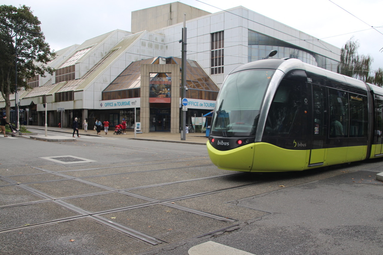 Conseil Métropolitain De Dijon : Le Projet De 3e Ligne De Tram Validé Conseil Métropolitain De Dijon : Le Projet De 3e Ligne De Tram Validé