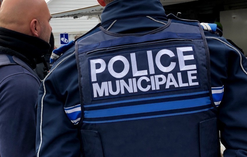Coupes Budgétaires En France : 19 Millions D’euros Retirés À L’université Islamique De Gauche Coupes Budgétaires En France : 19 Millions D’euros Retirés À L’université Islamique De Gauche