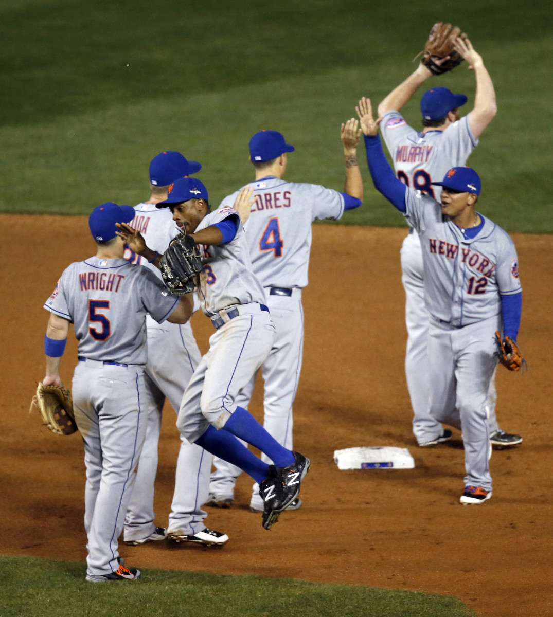 Cubs' Offense Faces Mets' Dominant Pitching Cubs' Offense Faces Mets' Dominant Pitching