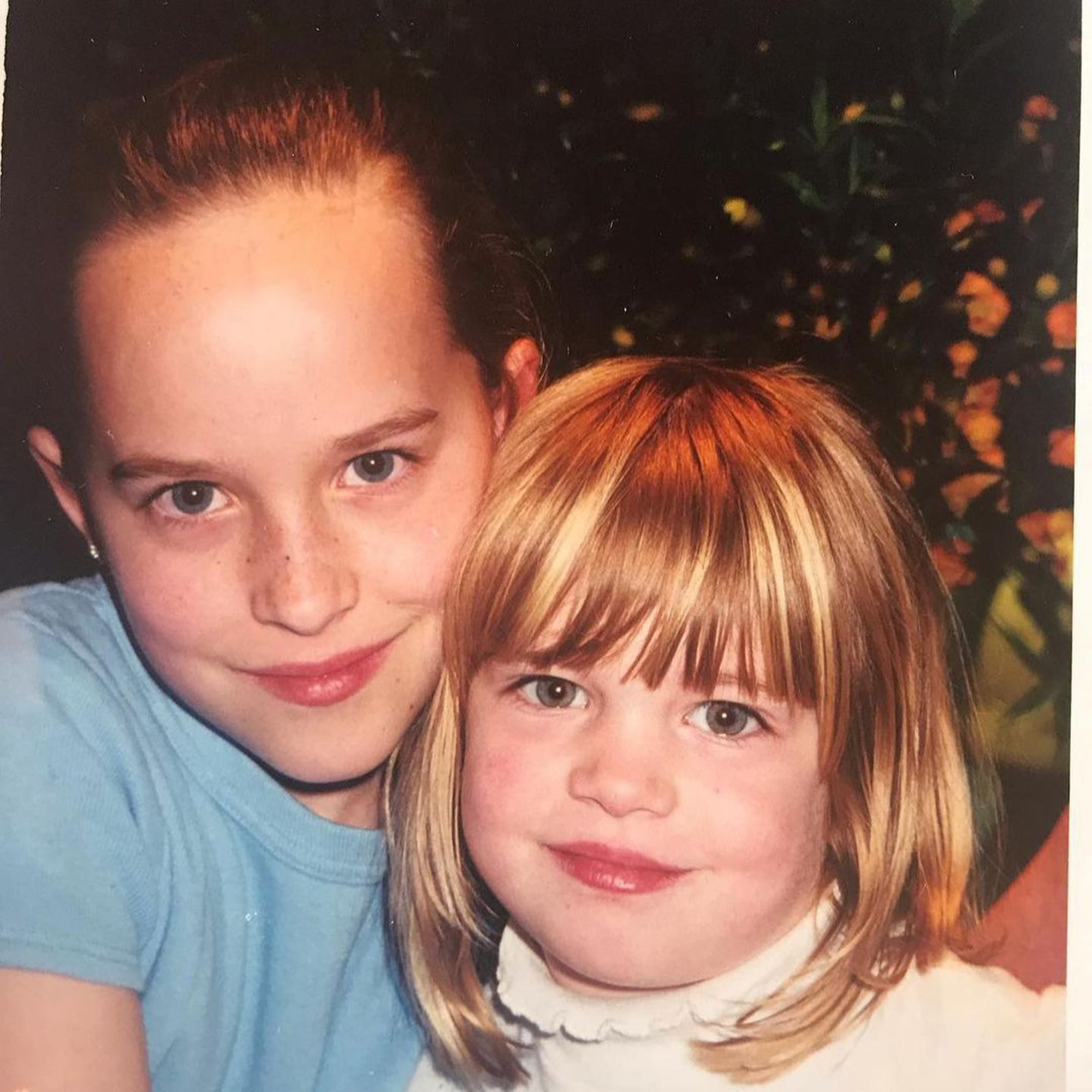 Dakota Johnson, Melanie Griffith & Siblings Attend Dakota Johnson, Melanie Griffith & Siblings Attend