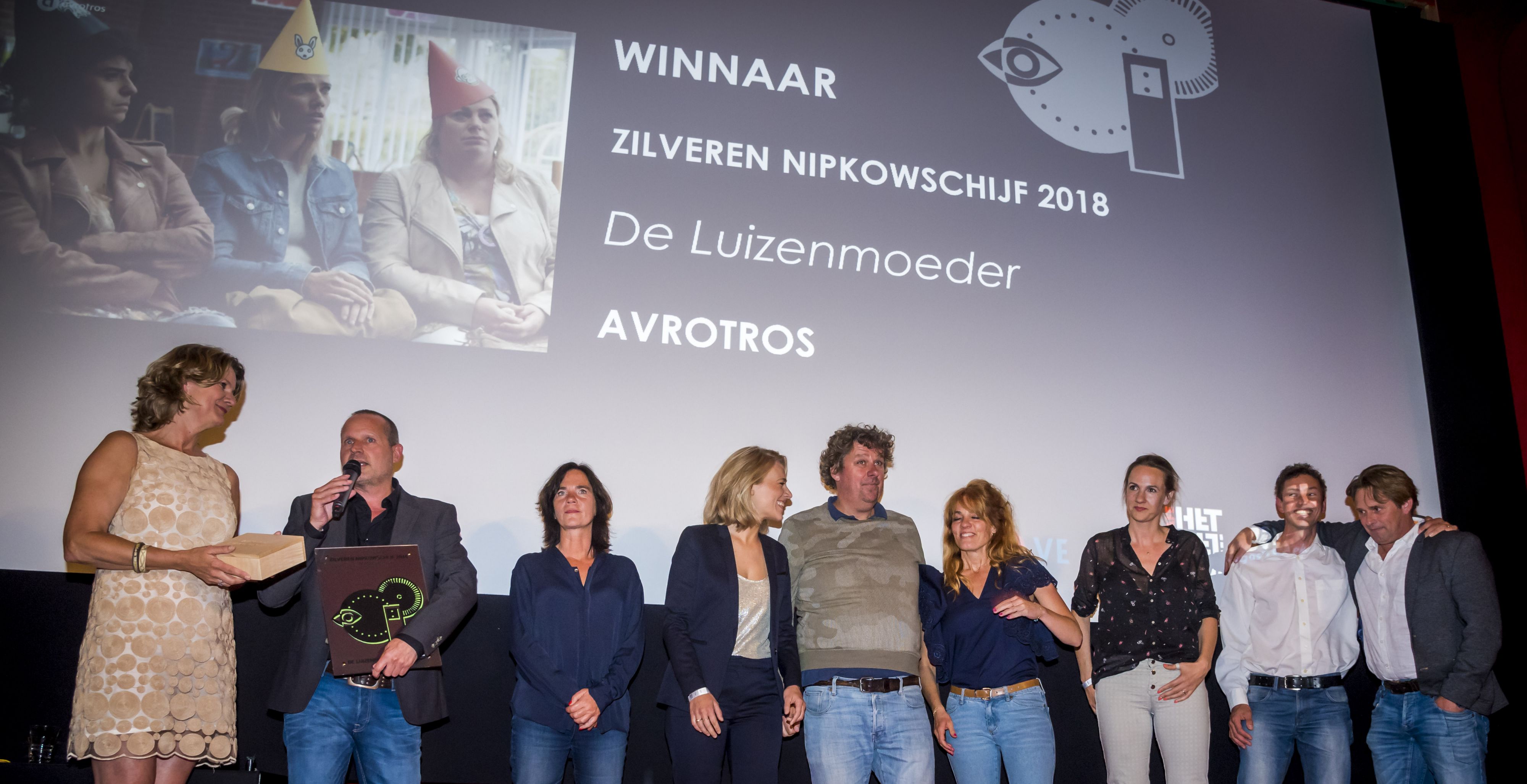 De Zilveren Nipkowschijf: Jiskefet's Bijzondere Onderscheiding De Zilveren Nipkowschijf: Jiskefet's Bijzondere Onderscheiding