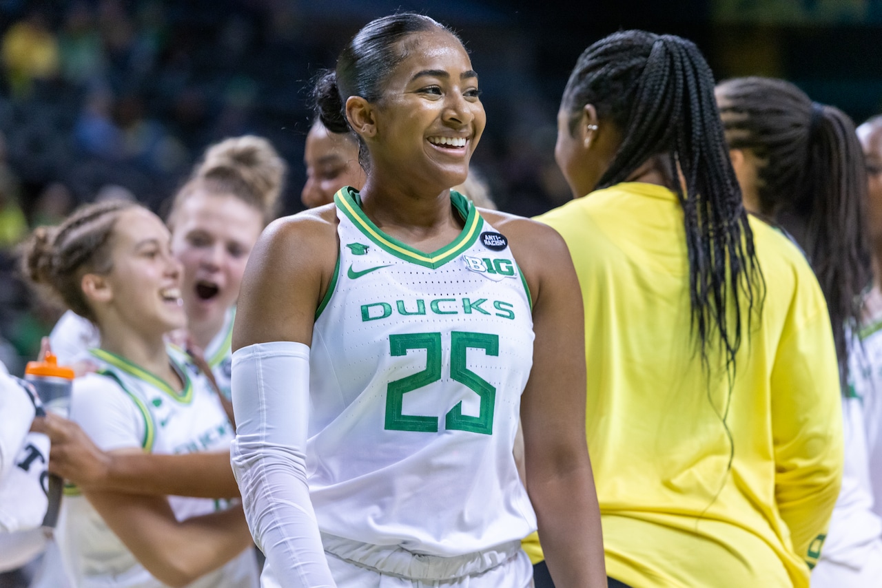 Deja Kelly: From Oregon Ducks To Aces Clutch Performer Deja Kelly: From Oregon Ducks To Aces Clutch Performer