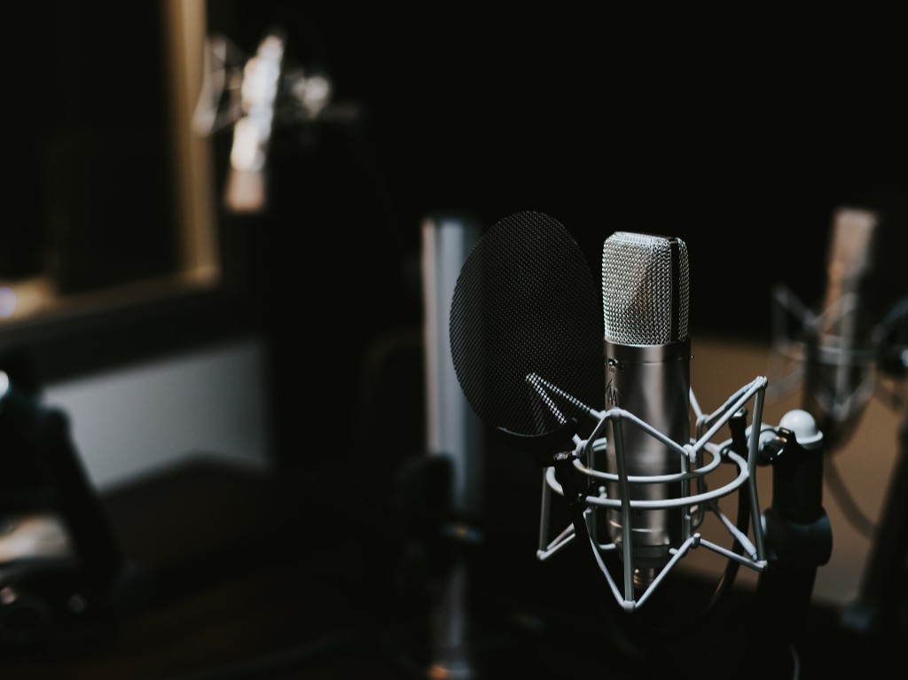 Descubre 5 Podcasts Que Te Atraparán Si Amas El Misterio Y El Terror Descubre 5 Podcasts Que Te Atraparán Si Amas El Misterio Y El Terror