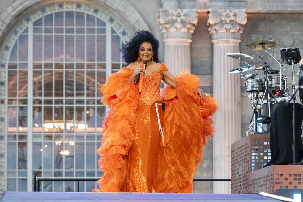 Diana Ross UK Tour 2025: Symphonic Celebration - Tickets On Sale Now Diana Ross UK Tour 2025: Symphonic Celebration - Tickets On Sale Now
