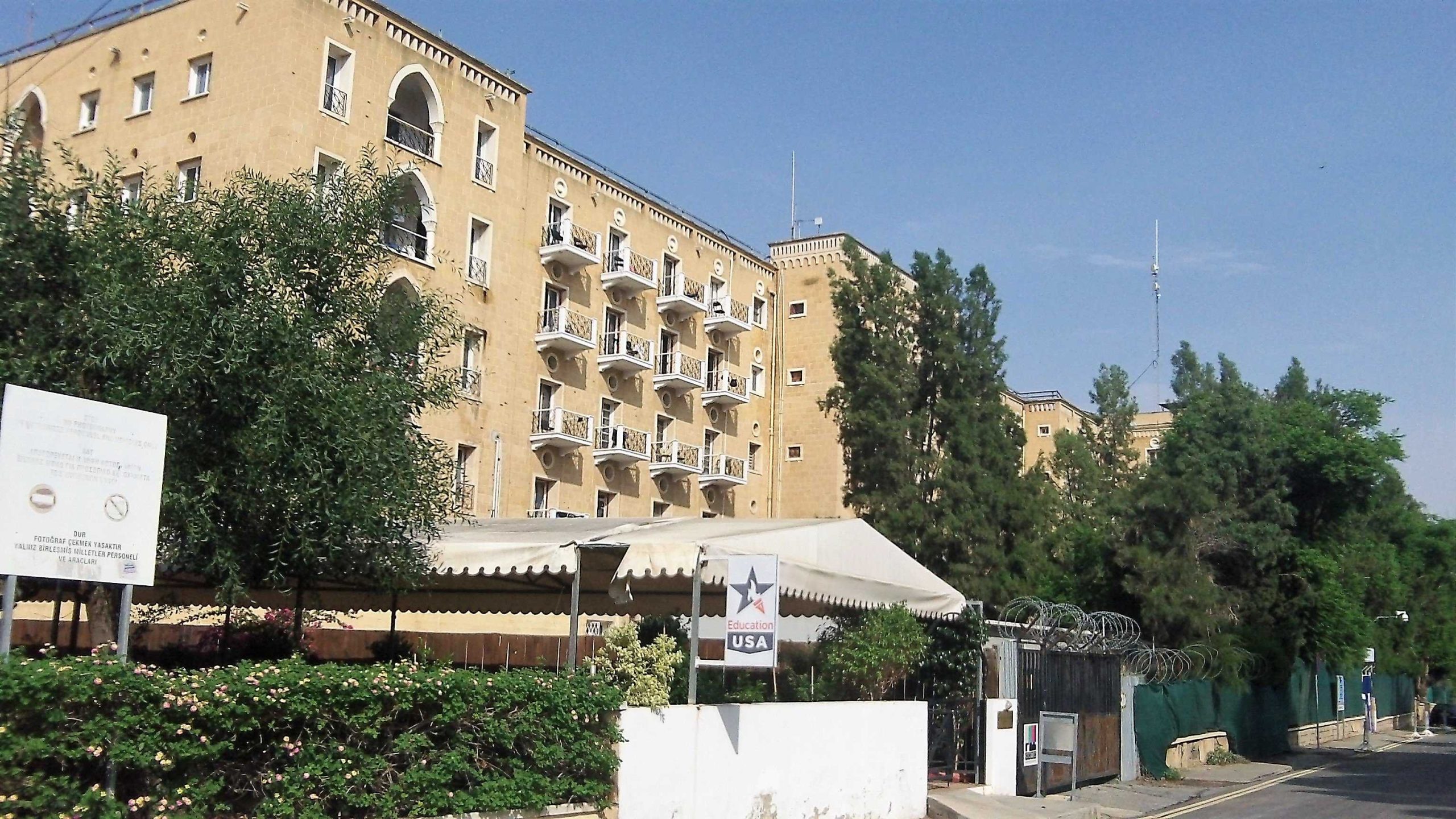 Dijital Veri Tabanı Ile İşgücü Piyasasını Anlamak: Ledra Pal Çarşamba Sunumu Dijital Veri Tabanı Ile İşgücü Piyasasını Anlamak: Ledra Pal Çarşamba Sunumu
