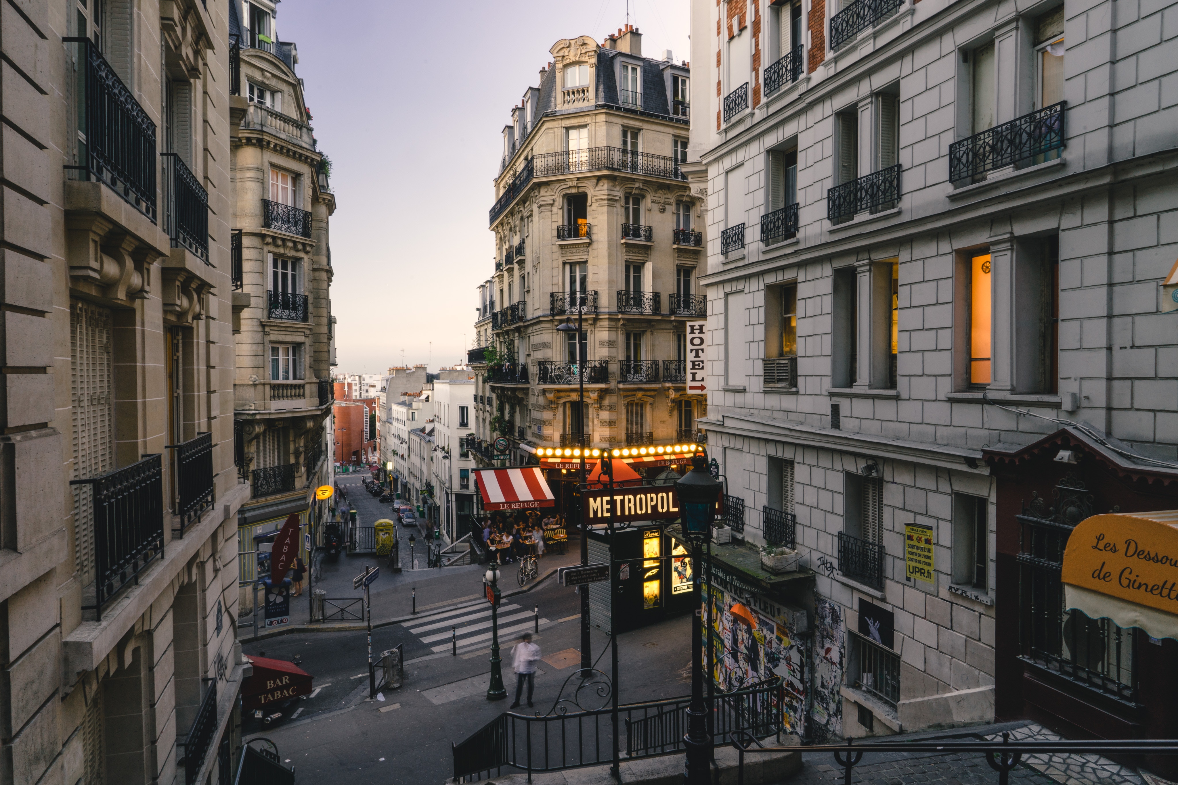 Discover The Top Paris Neighborhoods: An Insider's Look Discover The Top Paris Neighborhoods: An Insider's Look