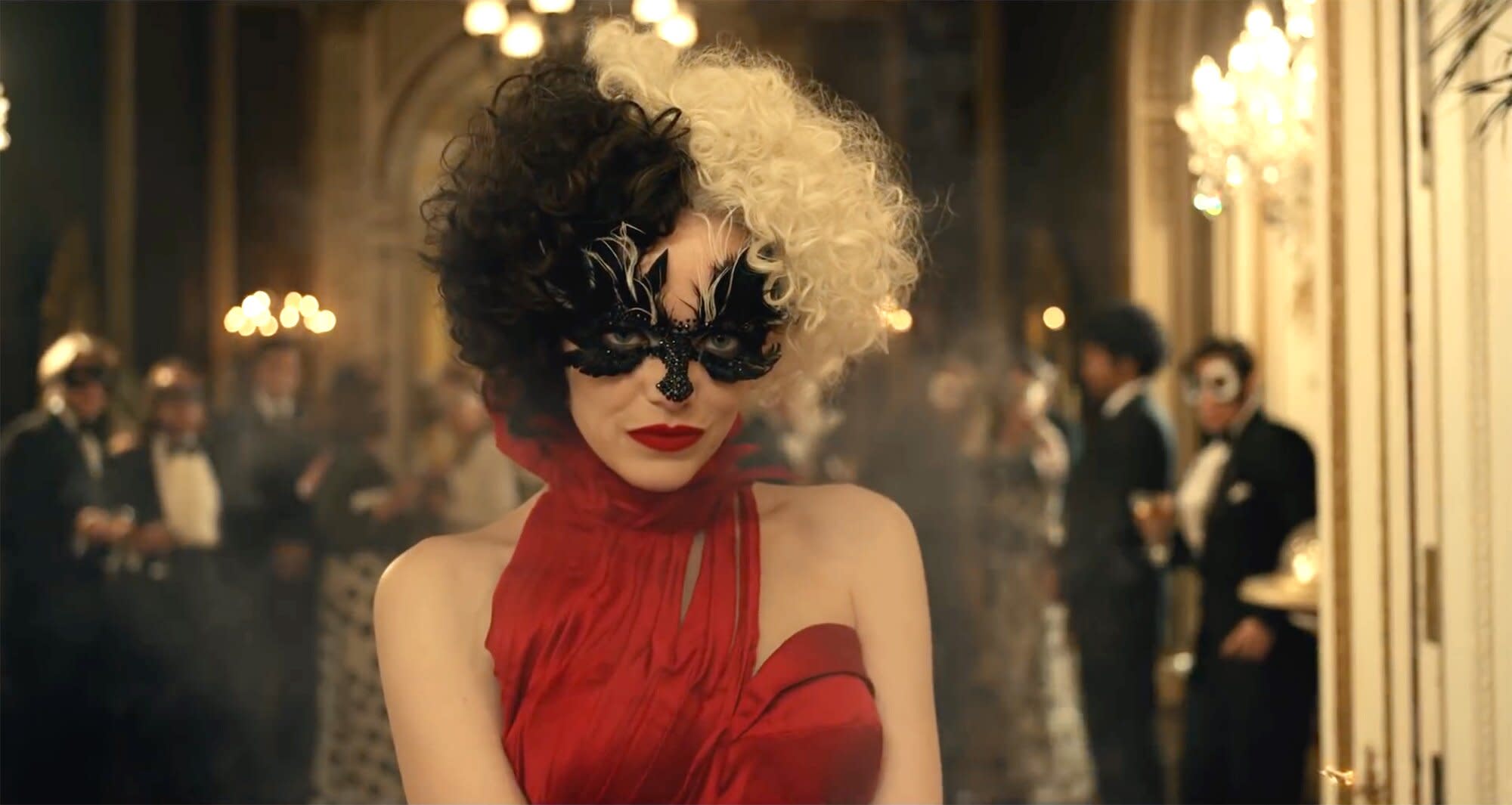 Disney's Cruella: New Trailer Highlights Emma Stone And Emma Thompson's Rivalry Disney's Cruella: New Trailer Highlights Emma Stone And Emma Thompson's Rivalry