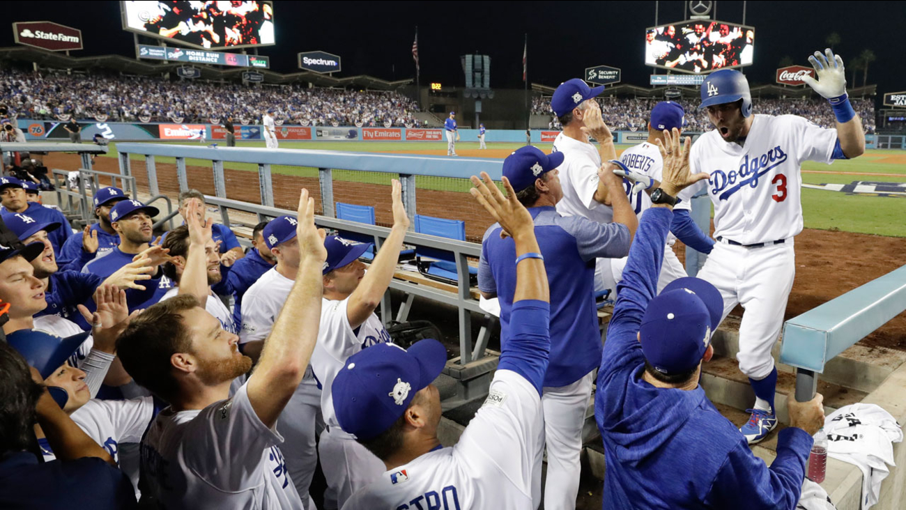 Dodgers' Quiet Offense Dooms Them Against Cubs Dodgers' Quiet Offense Dooms Them Against Cubs