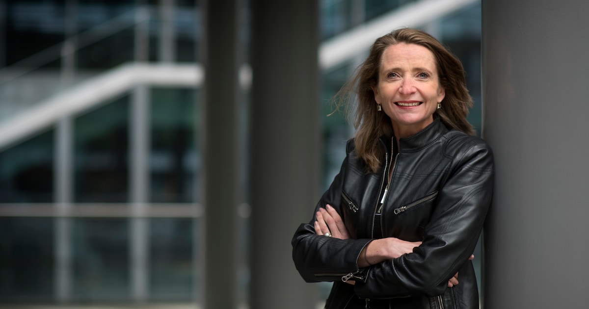 Dreigende Actie Tegen NPO-baas Frederieke Leeflang Dreigende Actie Tegen NPO-baas Frederieke Leeflang