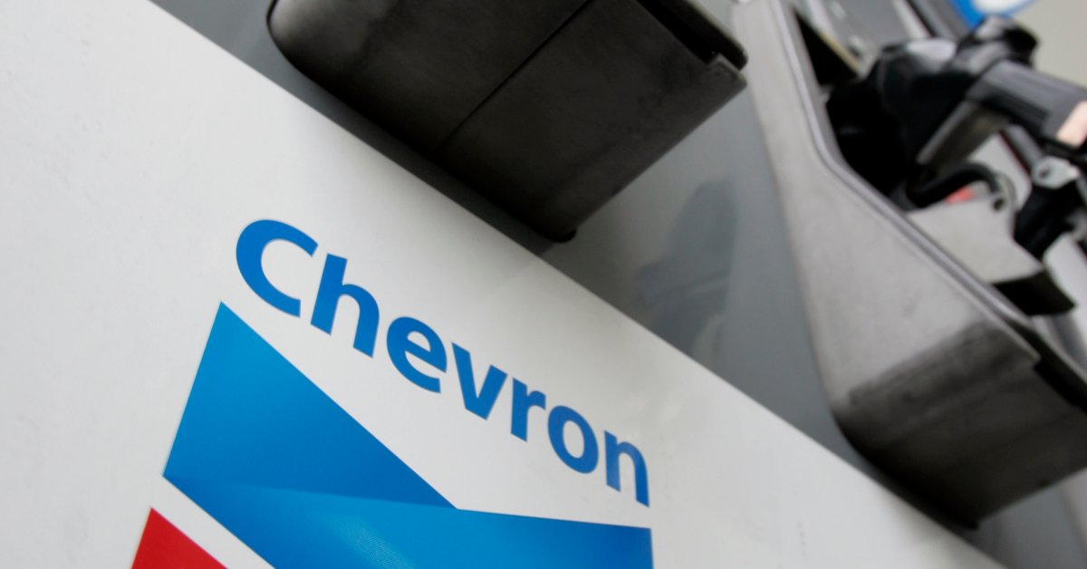 Driving On The Cheap This Memorial Day Weekend? Gas Prices Look Promising Driving On The Cheap This Memorial Day Weekend? Gas Prices Look Promising