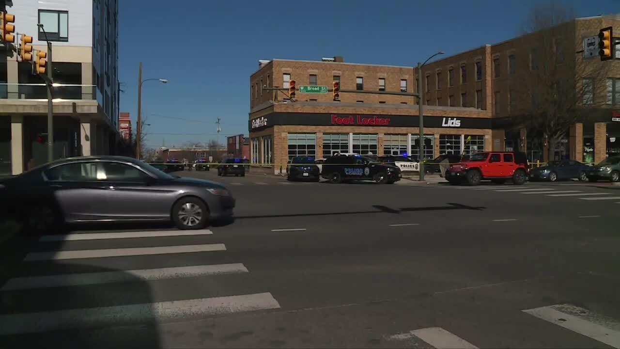 Eastpointe Foot Locker Shooting: 4 Shot, 2 Killed Eastpointe Foot Locker Shooting: 4 Shot, 2 Killed