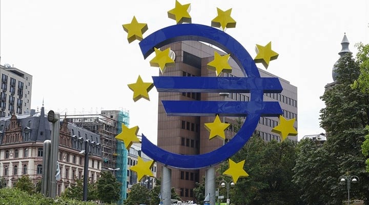 ECB'den Tarifelere Yeni Uyarı: Tüketicileri Ne Bekliyor? ECB'den Tarifelere Yeni Uyarı: Tüketicileri Ne Bekliyor?