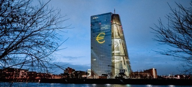 ECB Faiz İndirimi: Avrupa Borsalarında Karışık Bir Gün ECB Faiz İndirimi: Avrupa Borsalarında Karışık Bir Gün