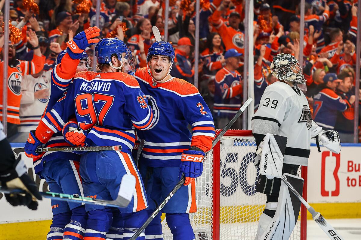 Edmonton Oilers Projected To Win Against Los Angeles Kings: Betting Analysis Edmonton Oilers Projected To Win Against Los Angeles Kings: Betting Analysis
