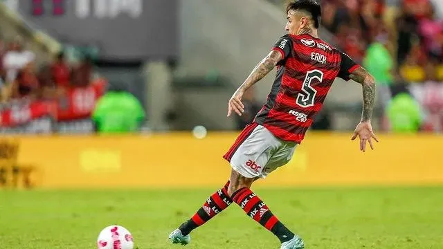 El Emotivo Gesto De Erick Pulgar Con El Flamengo El Emotivo Gesto De Erick Pulgar Con El Flamengo