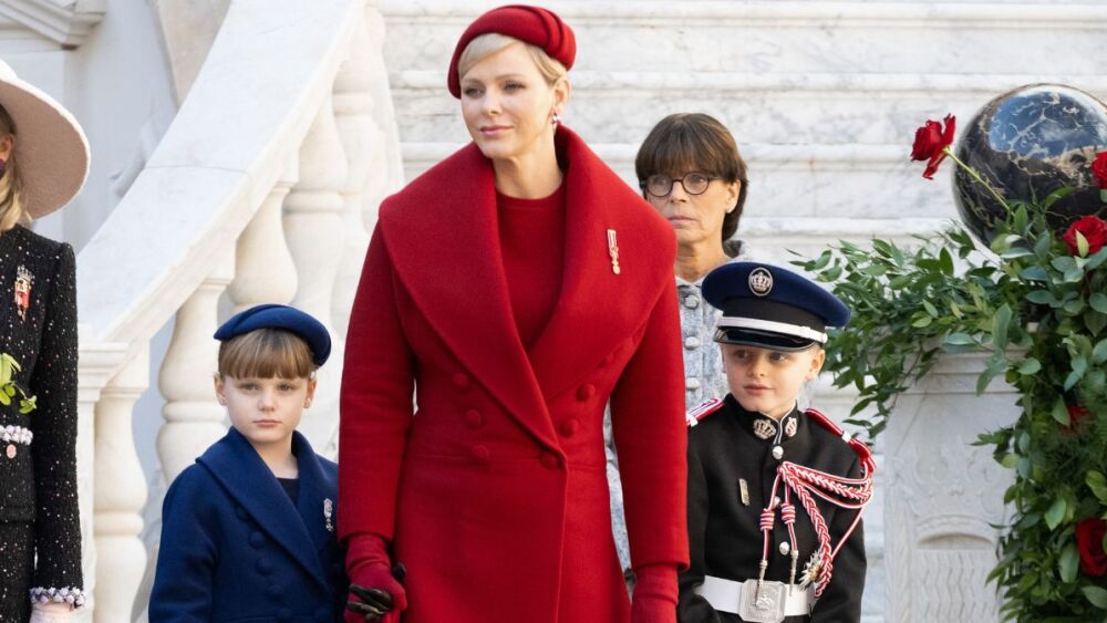 El Estilo Otoñal De Charlene De Mónaco: Cómo Lucir Lino Con Elegancia El Estilo Otoñal De Charlene De Mónaco: Cómo Lucir Lino Con Elegancia