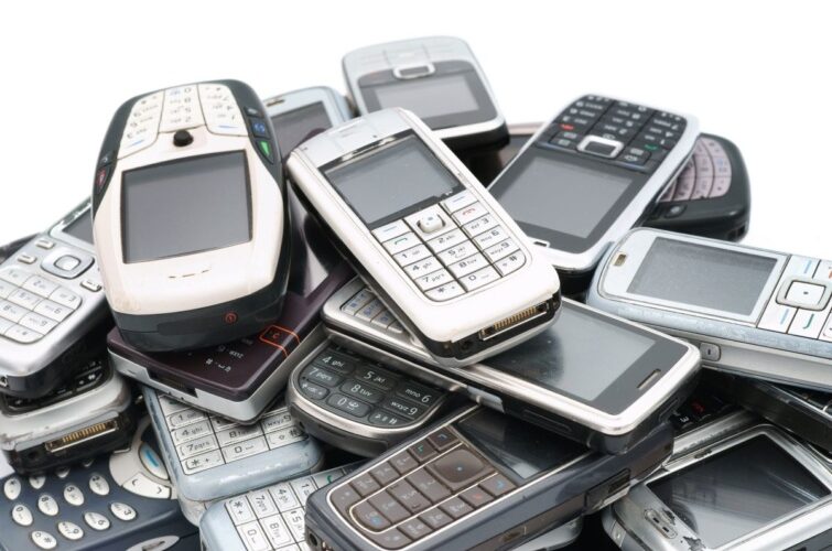 Elfeledett Nokia Kincs: Mennyit Érhet A Régi Telefonod? Elfeledett Nokia Kincs: Mennyit Érhet A Régi Telefonod?