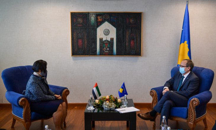 Emiratet E Bashkuara Arabe: Shkëmbimi I Suksesshëm I 350 Të Burgosurve Midis Rusisë Dhe Ukrainës Emiratet E Bashkuara Arabe: Shkëmbimi I Suksesshëm I 350 Të Burgosurve Midis Rusisë Dhe Ukrainës
