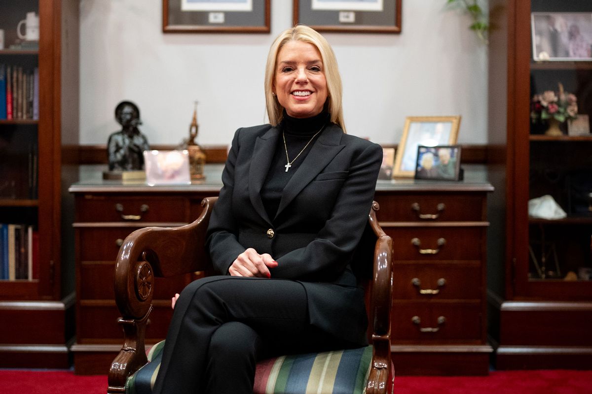 Epstein Records Concealment Allegation: Senate Democrats Target Pam Bondi Epstein Records Concealment Allegation: Senate Democrats Target Pam Bondi