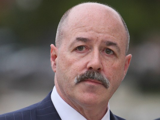 Ex-NYPD Commissioner Kerik Hospitalized: Full Recovery Expected Ex-NYPD Commissioner Kerik Hospitalized: Full Recovery Expected