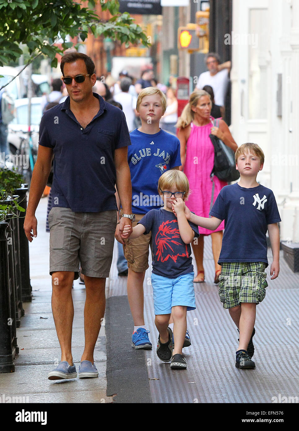 Exclusive Photo: Bradley Cooper Directing Will Arnett In New York City Exclusive Photo: Bradley Cooper Directing Will Arnett In New York City