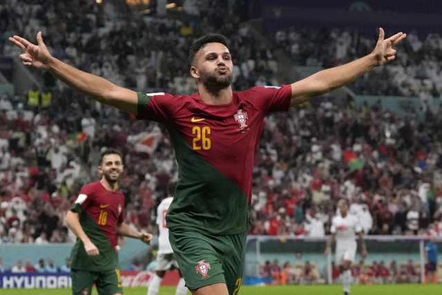 Fenerbahçe'yi Heyecanlandıranlar: Ronaldo'nun Portekiz Kampı Anları Fenerbahçe'yi Heyecanlandıranlar: Ronaldo'nun Portekiz Kampı Anları