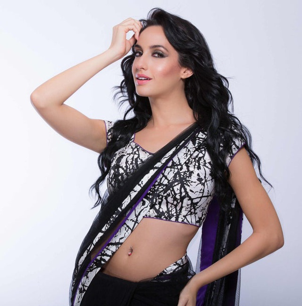 Floral Saree Style Inspiration: Nora Fatehi's Exquisite Look Floral Saree Style Inspiration: Nora Fatehi's Exquisite Look