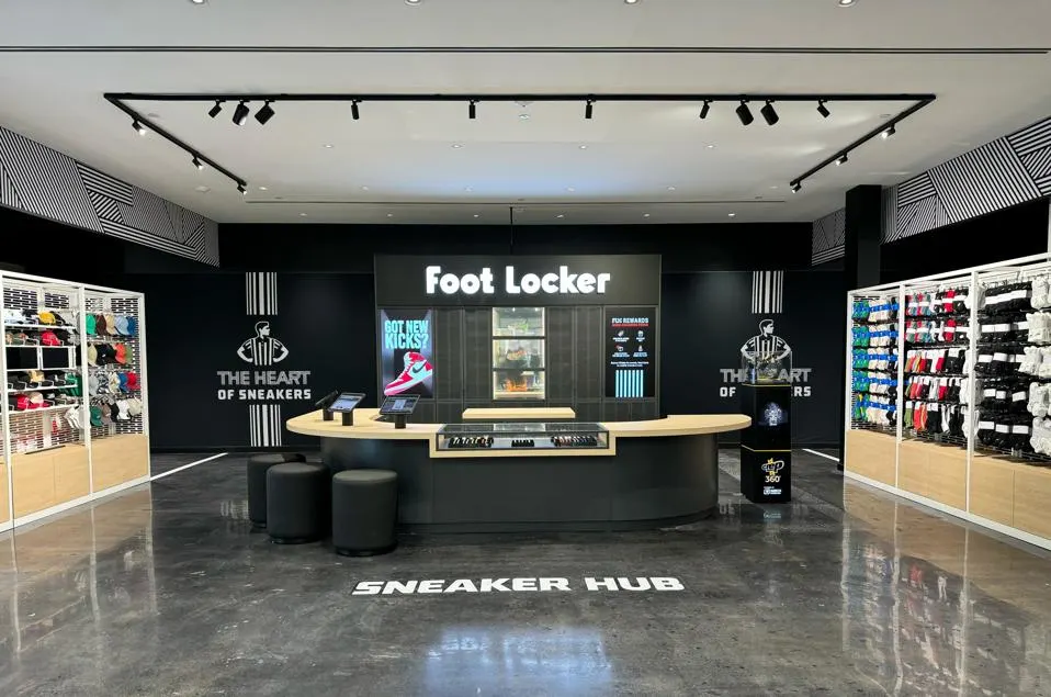 Foot Locker Earnings: Nike's Turnaround Takes Shape, Analysts Agree Foot Locker Earnings: Nike's Turnaround Takes Shape, Analysts Agree
