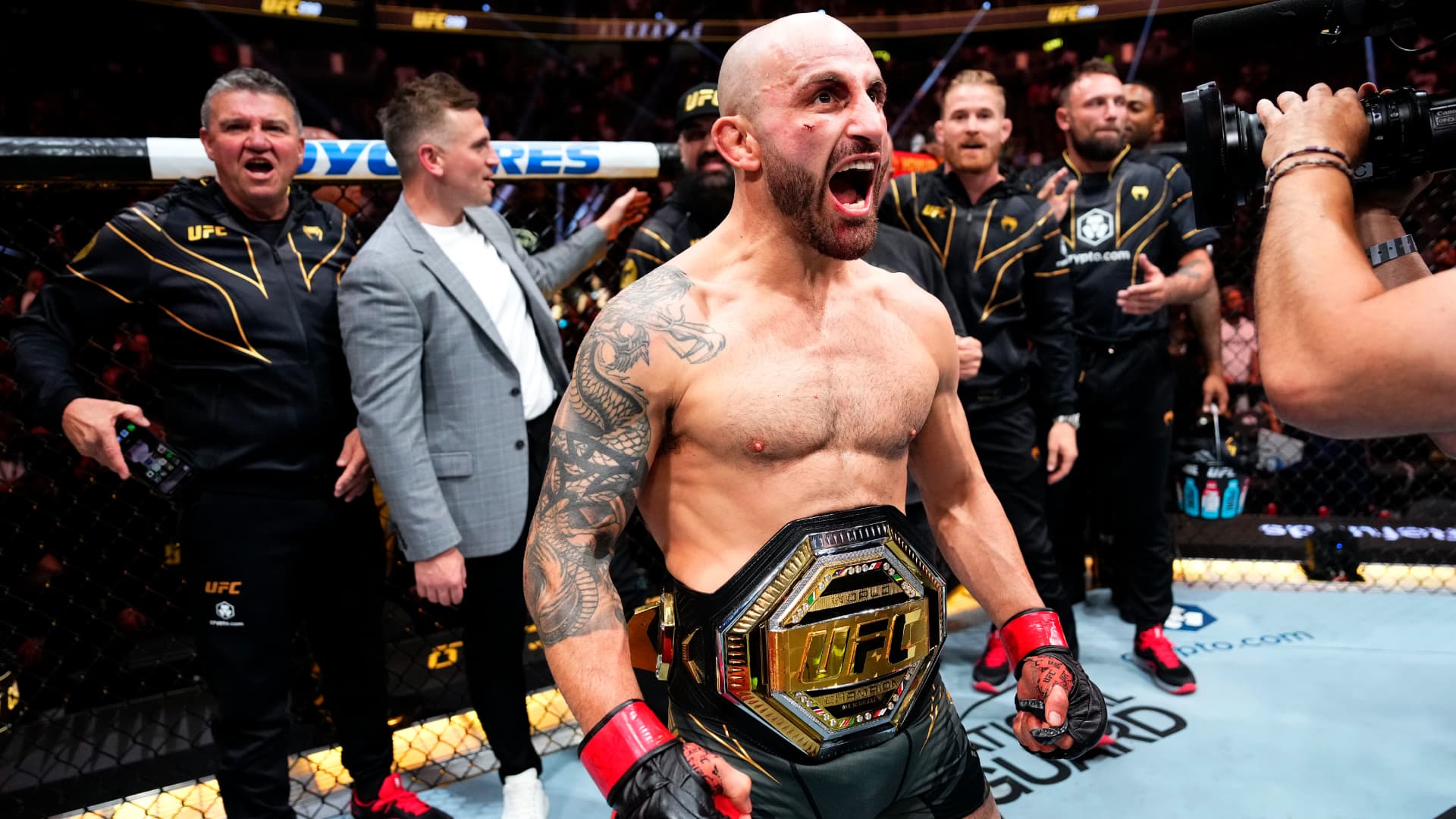 Former UFC Champion's Comeback Fight: May 3rd Showdown Former UFC Champion's Comeback Fight: May 3rd Showdown