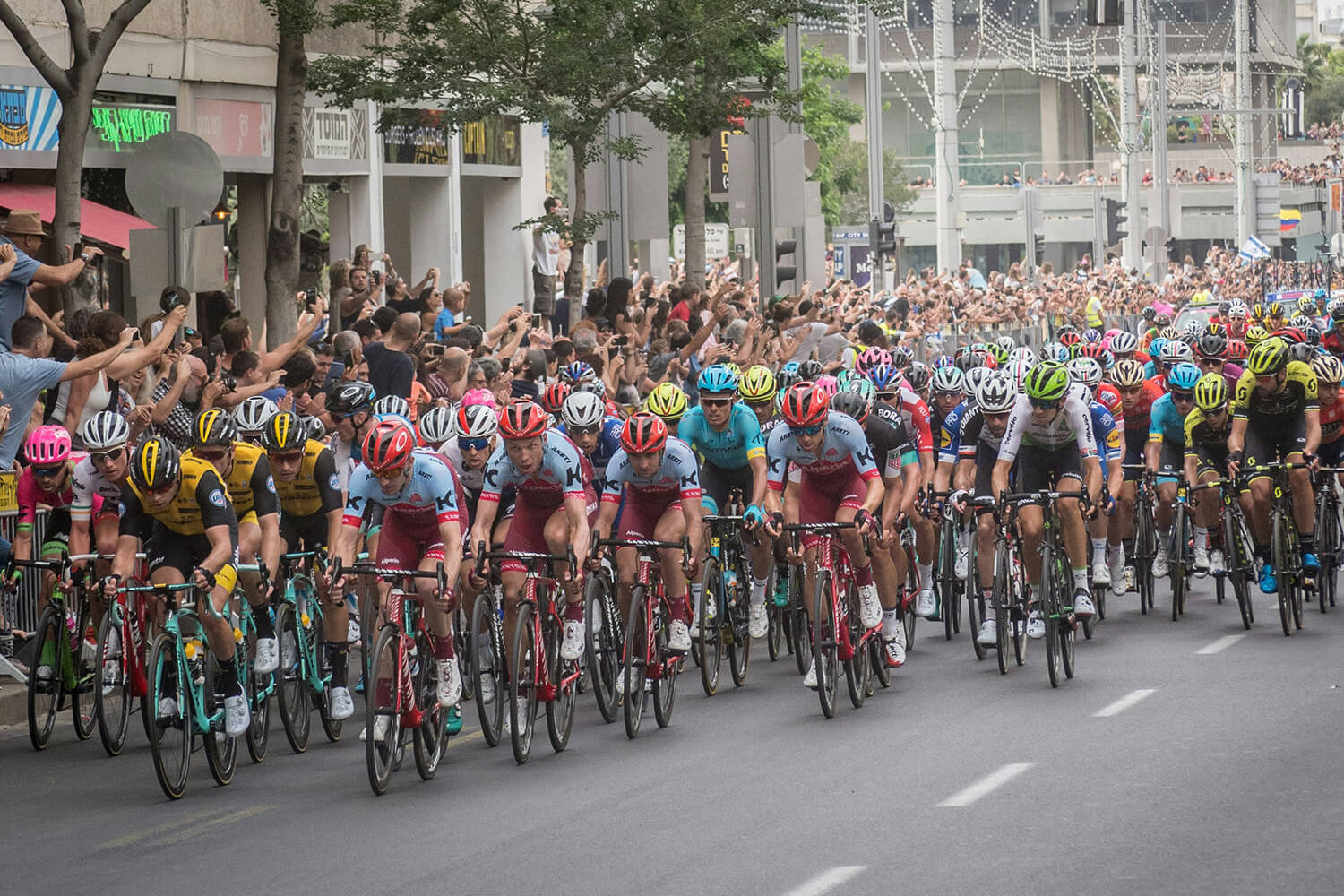 Free Giro D'Italia Live Stream: Guide To Legal & Safe Online Viewing Free Giro D'Italia Live Stream: Guide To Legal & Safe Online Viewing