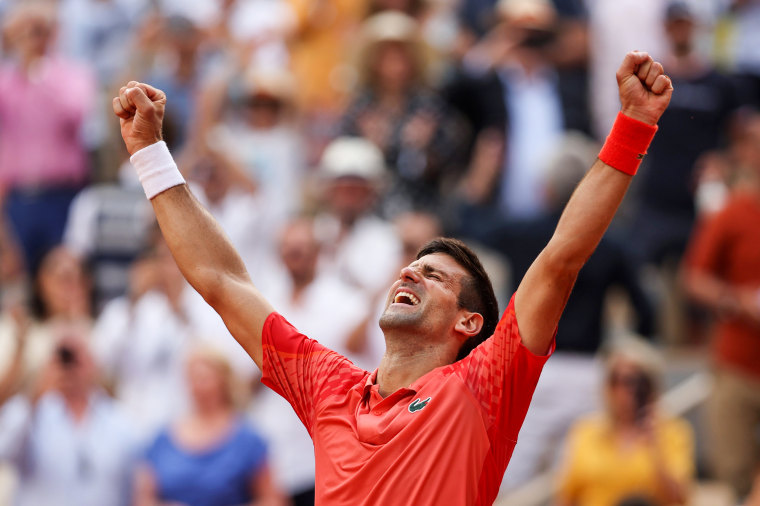 French Open 2025: Ruud's Knee Injury Costs Him Victory Against Borges