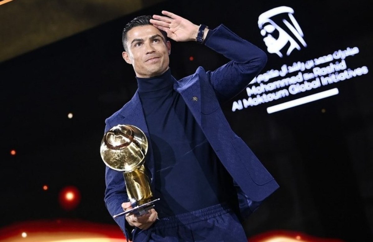 Futbolun Ötesinde: Cristiano Ronaldo'nun Marka Gücü Ve Geleceği Futbolun Ötesinde: Cristiano Ronaldo'nun Marka Gücü Ve Geleceği