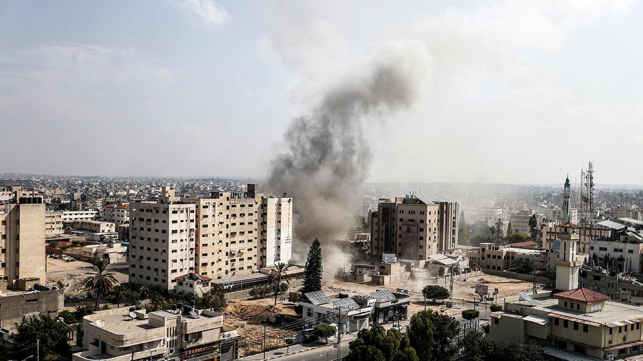 Gaza Airstrike Targets Hamas Leader Mohammed Sinwar: Israel's Response Gaza Airstrike Targets Hamas Leader Mohammed Sinwar: Israel's Response