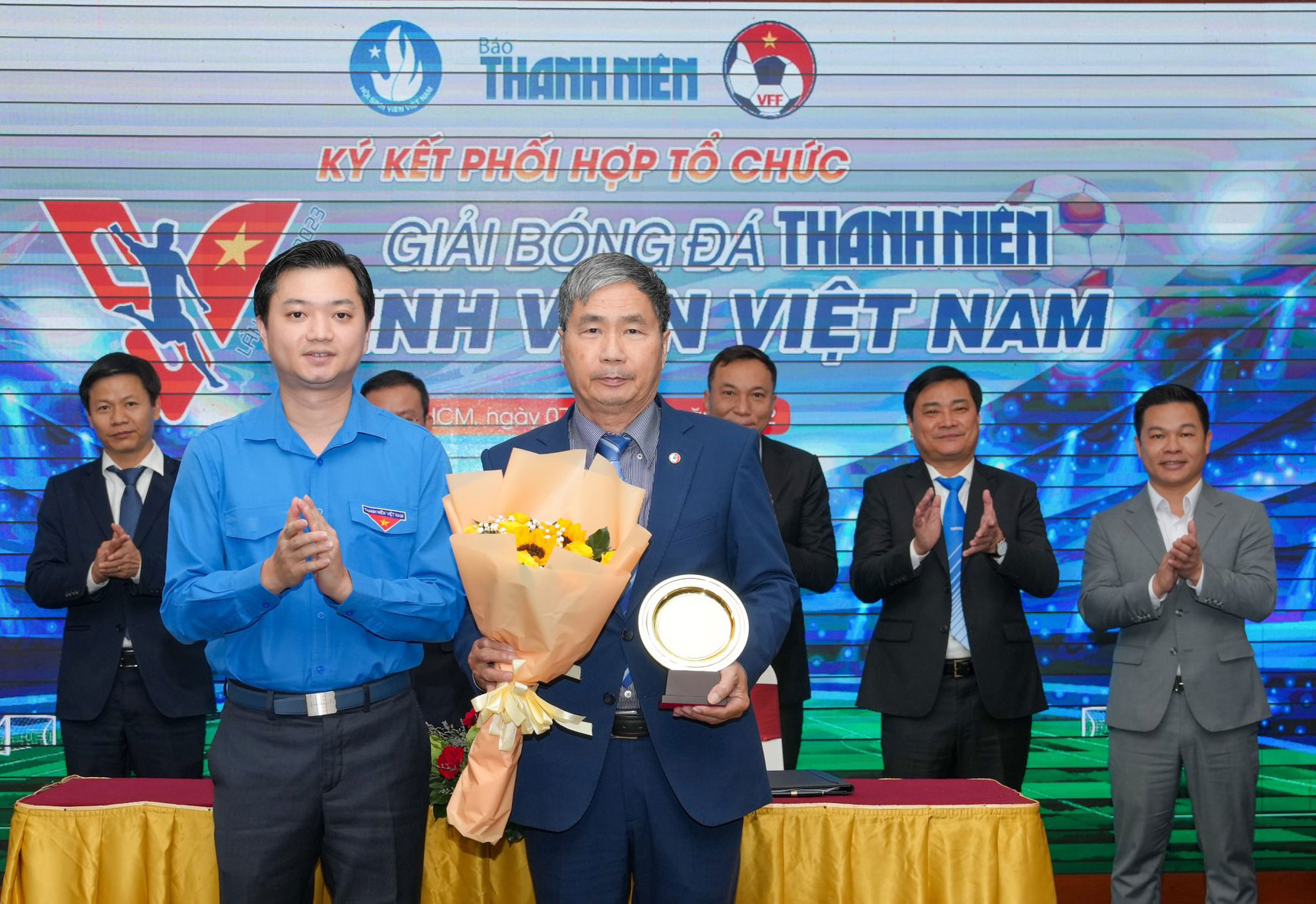 Giải Bóng Đá Thanh Niên Thành Phố Huế:  Những Khoảnh Khắc Đáng Nhớ Tại Lễ Khai Mạc Lần Thứ VII