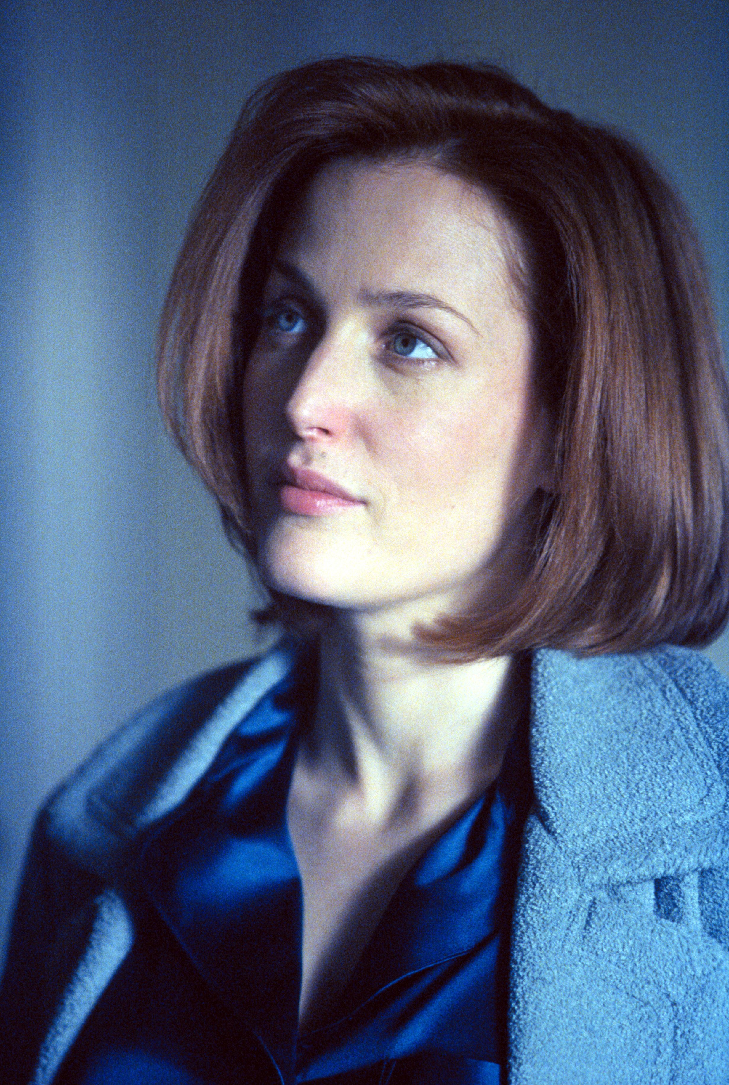 Gillian Anderson On Returning To The X-Files: What Scares Her? Gillian Anderson On Returning To The X-Files: What Scares Her?