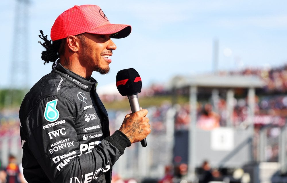 Hamilton's Classy Gesture Revealed In New F1 Test Footage Hamilton's Classy Gesture Revealed In New F1 Test Footage