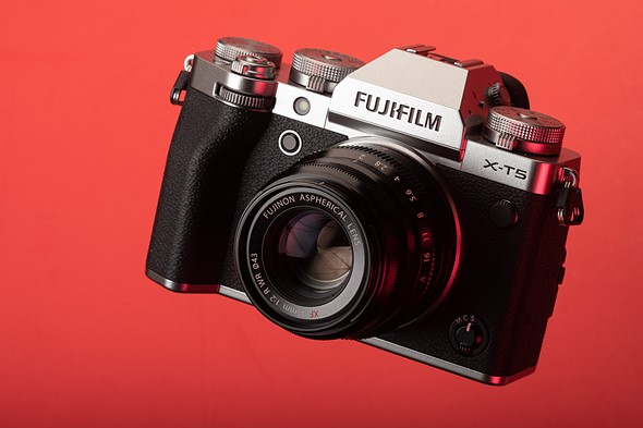 Hands-on With The Fujifilm X-Half: Is It Right For You? Hands-on With The Fujifilm X-Half: Is It Right For You?