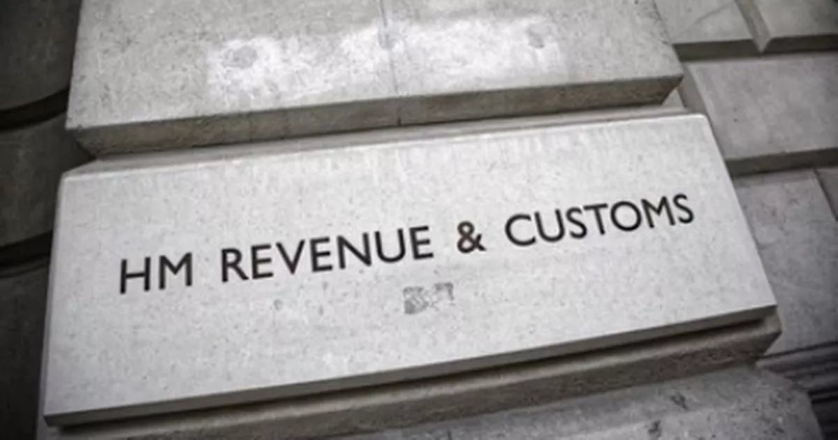 HMRC Website Crash: Hundreds Unable To Access Accounts Across UK HMRC Website Crash: Hundreds Unable To Access Accounts Across UK