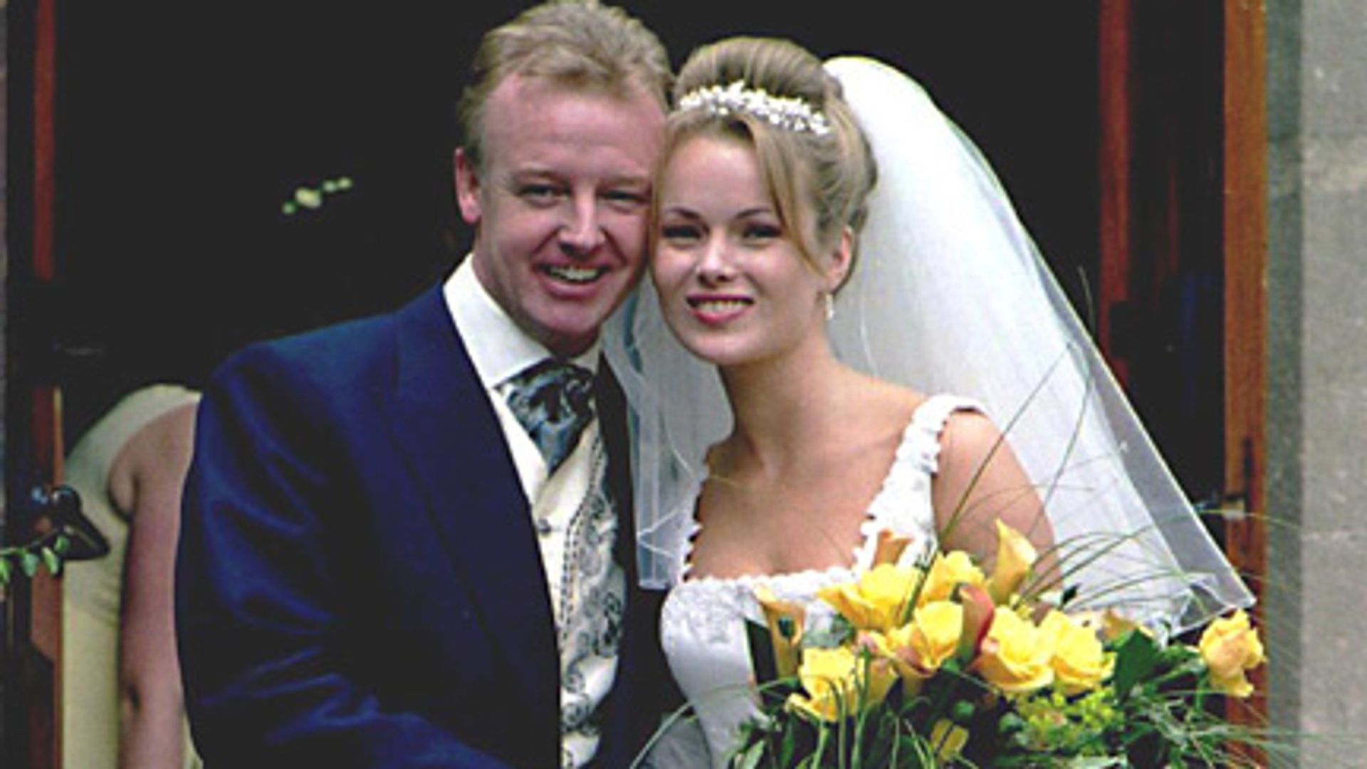 Holden Speaks Out: Addressing The Buzz Following Her Split From Les Dennis Holden Speaks Out: Addressing The Buzz Following Her Split From Les Dennis